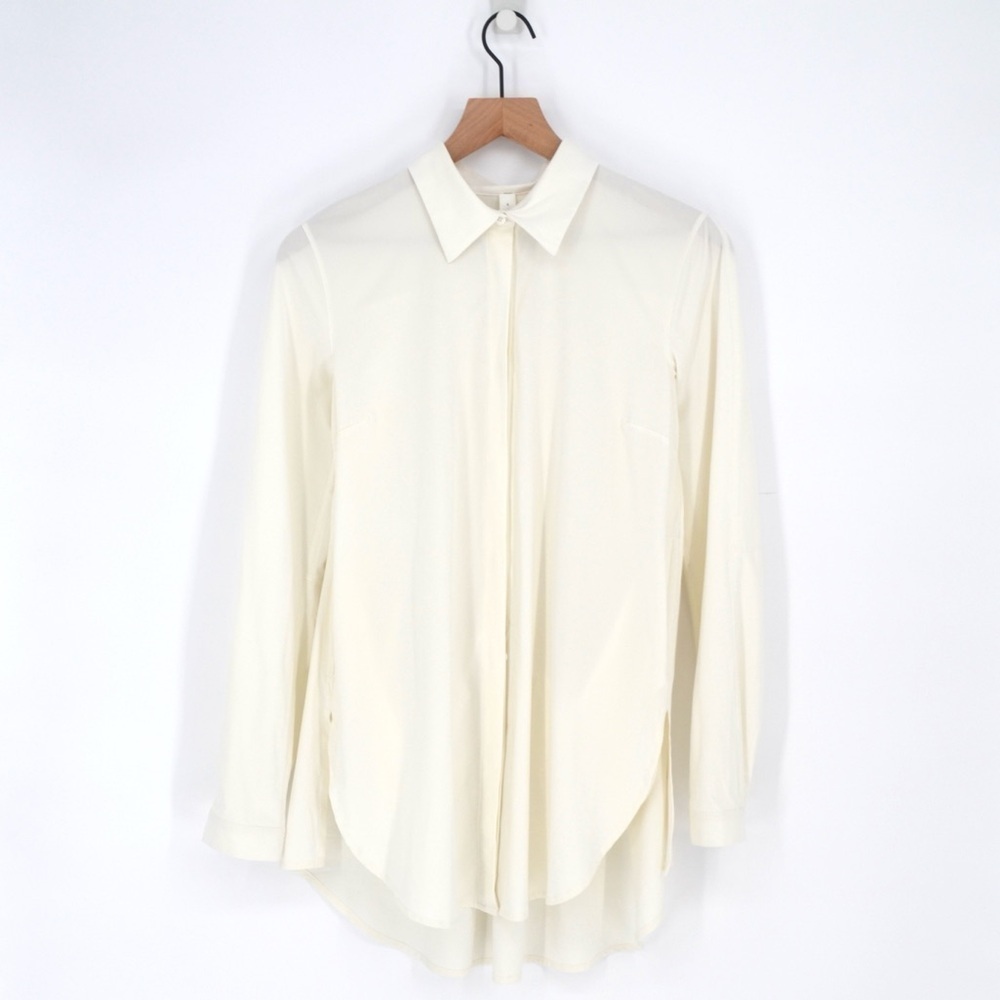 Lululemon In the Moment Button Down Shirt Long Sleeve Relaxed in Cream Women's 4